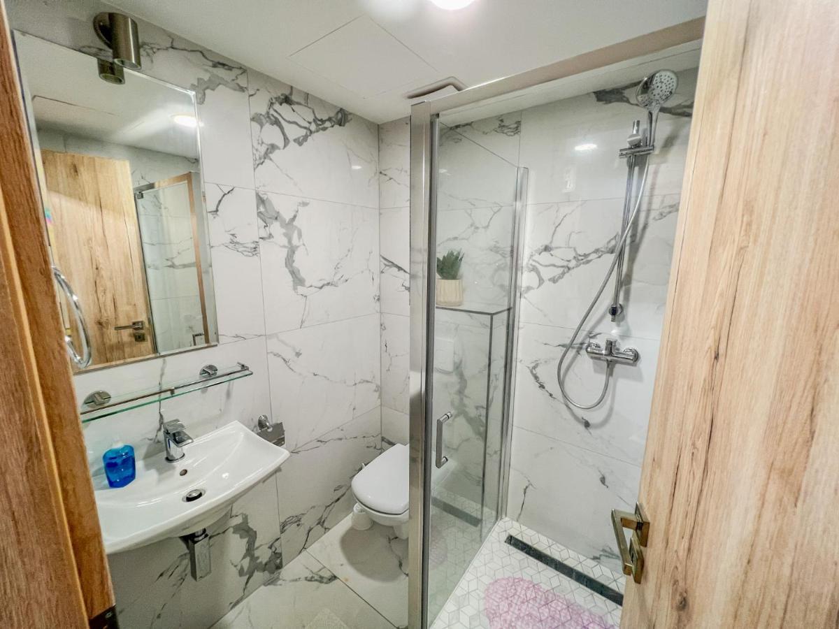 Villa Bauhaus Labi Garden Wellness Apartman Siofok Bagian luar foto