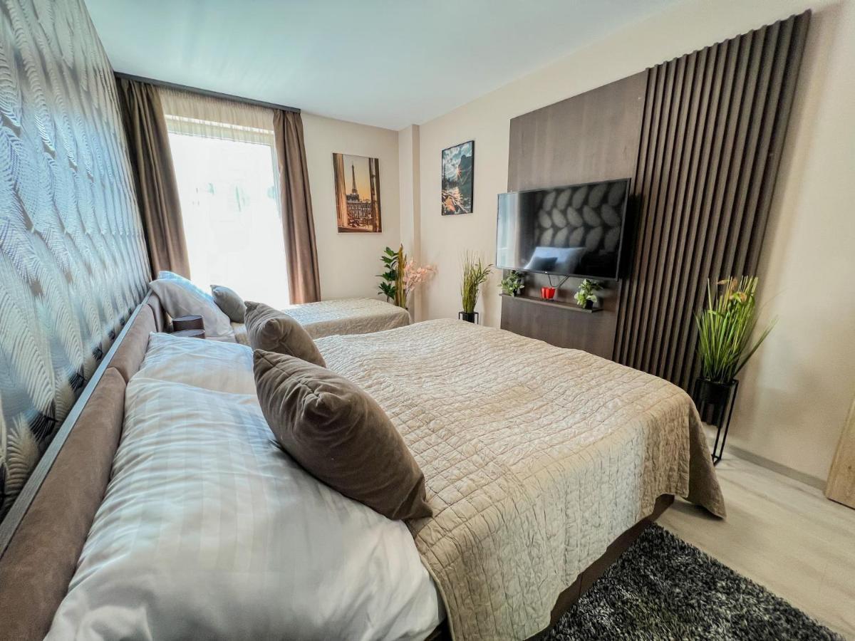 Villa Bauhaus Labi Garden Wellness Apartman Siofok Bagian luar foto